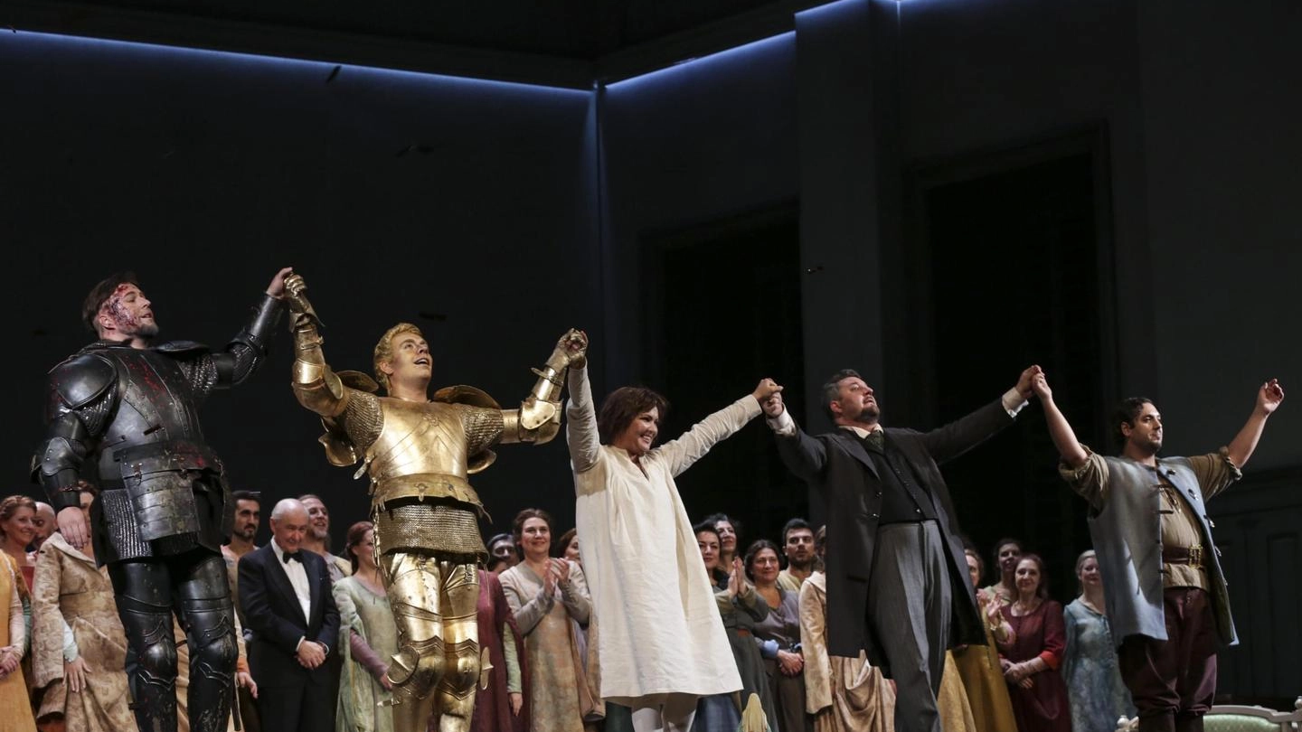 Applausi e grande successo per la Giovanna d'Arco di Giuseppe Verdi (Ansa)