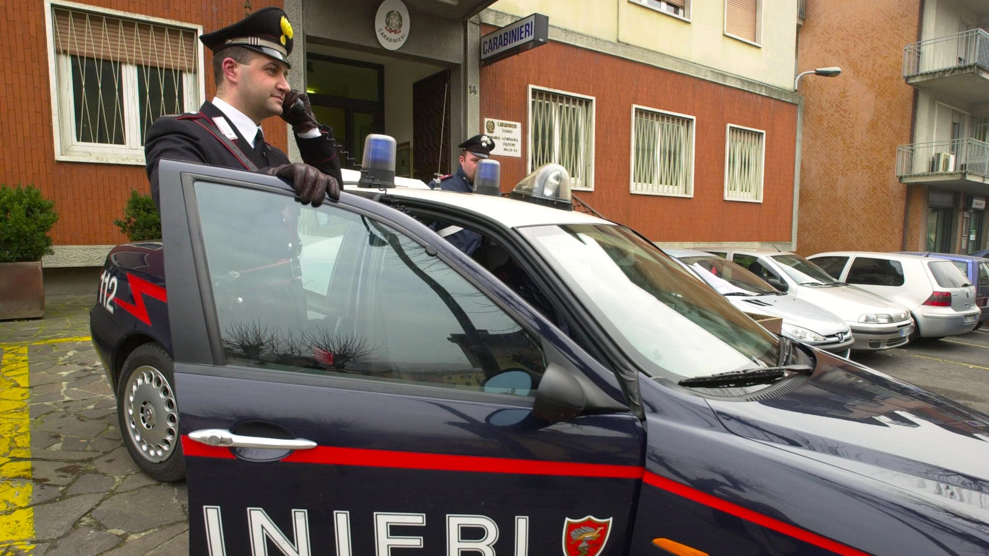 L'uomo è stato arrestato dai carabinieri di Zogno (foto De Pascale)