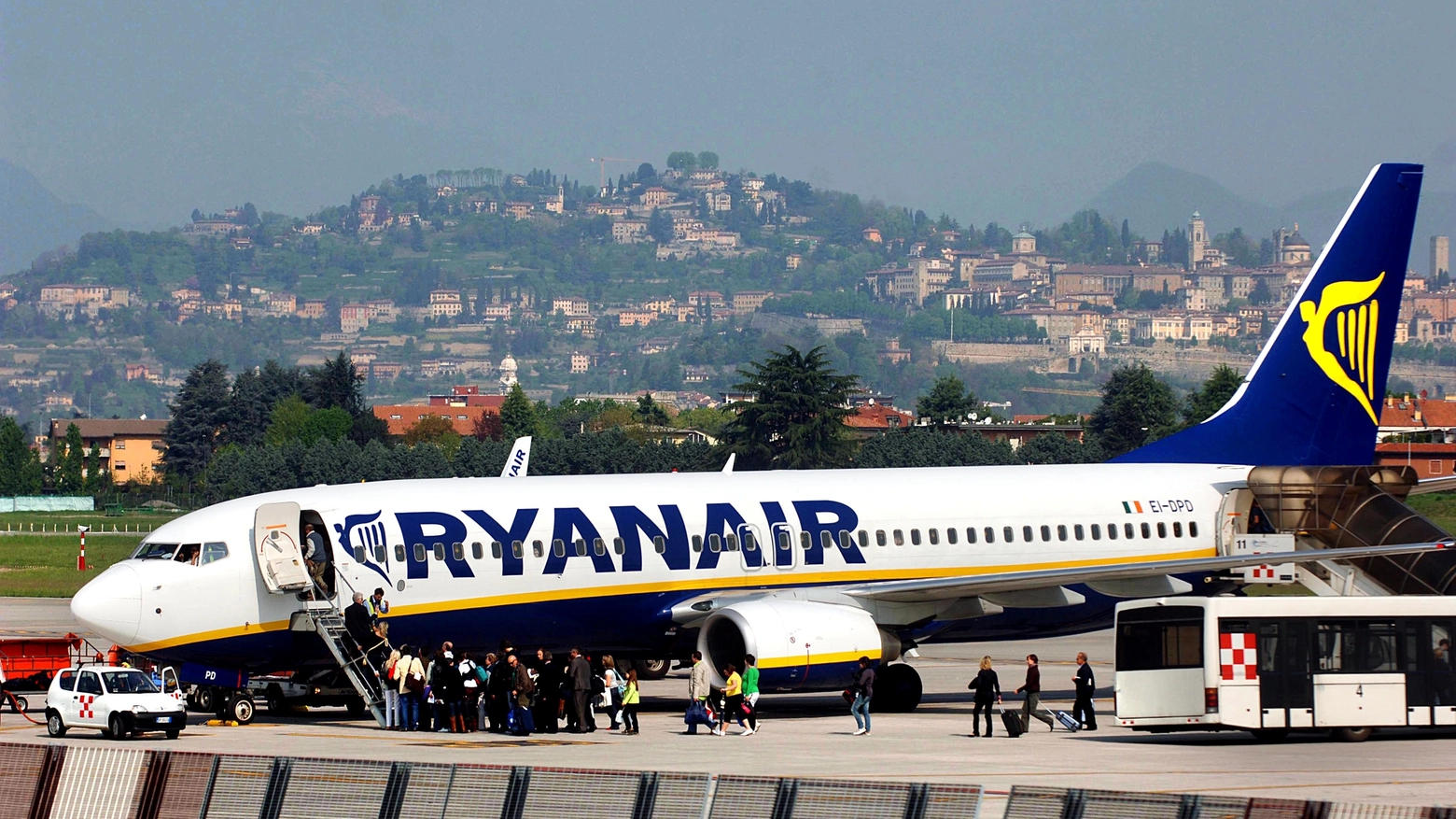 Aereo Ryanair a Orio al Serio