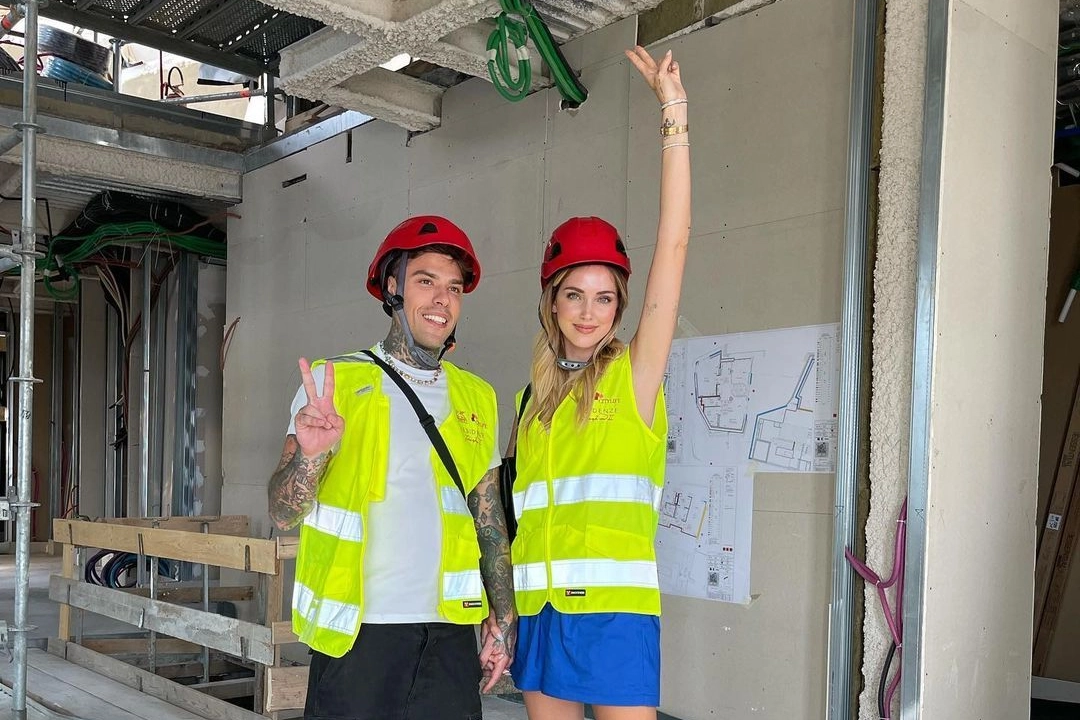 Chiara Ferragni e Fedez seguono i lavori nella nuova casa (Foto Instagram)