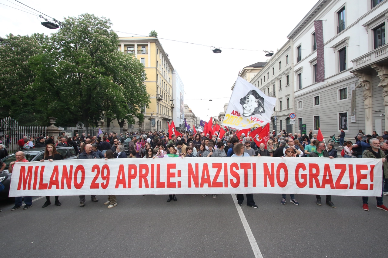 Milano 29042023 Corteo Antifascista antagonisti Ansa Polo Salmoirago