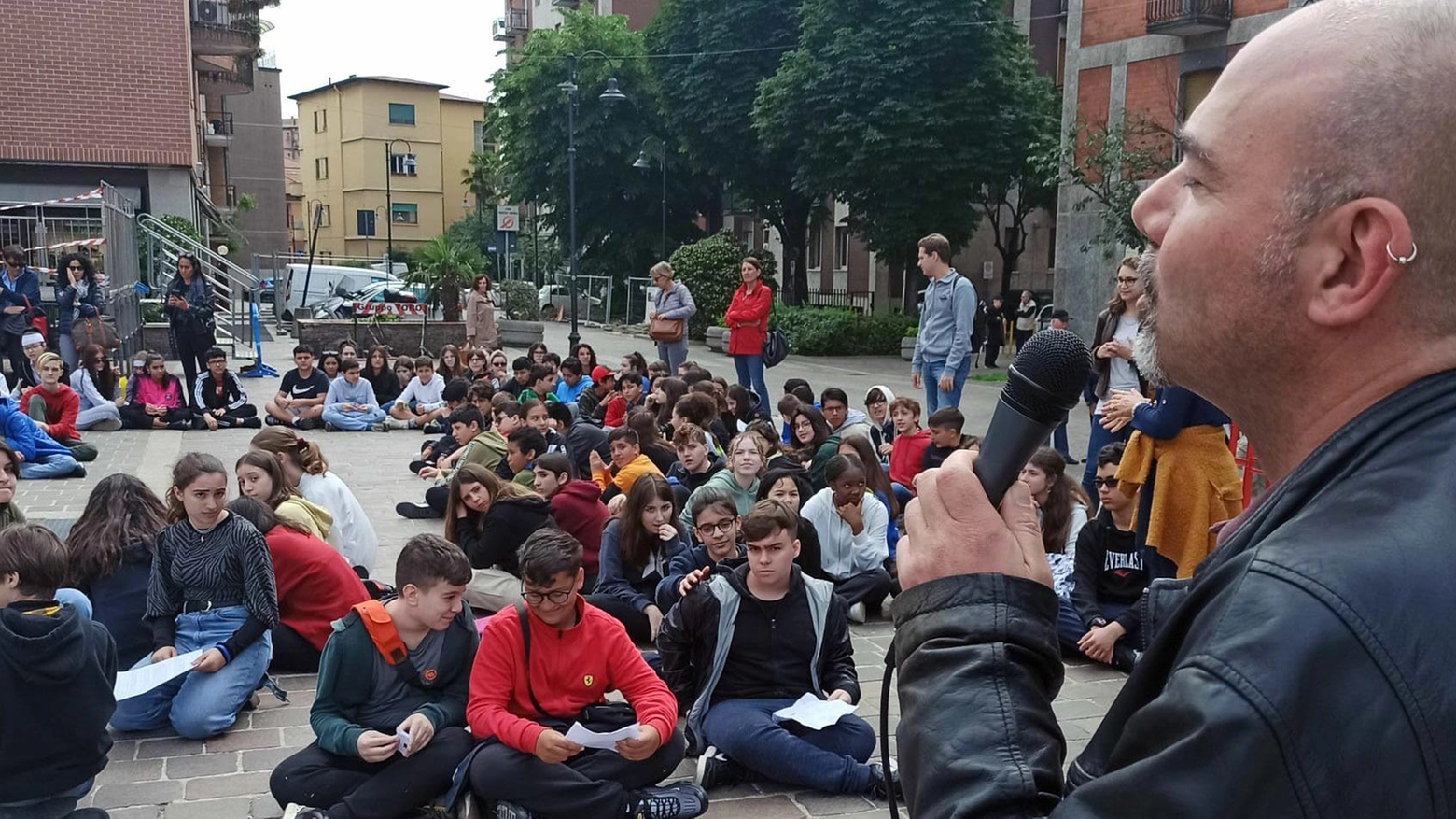 La marcia contro la mafia "Insieme in prima linea" La marcia contro la mafia "Insieme in prima linea"