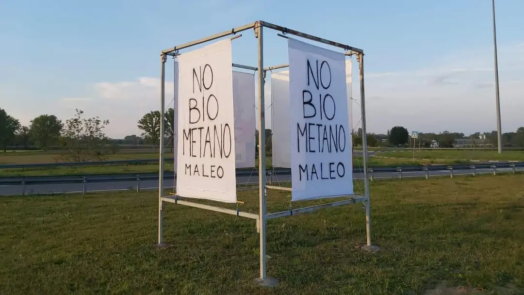 La protesta a Maleo per l'impianto a biogas
