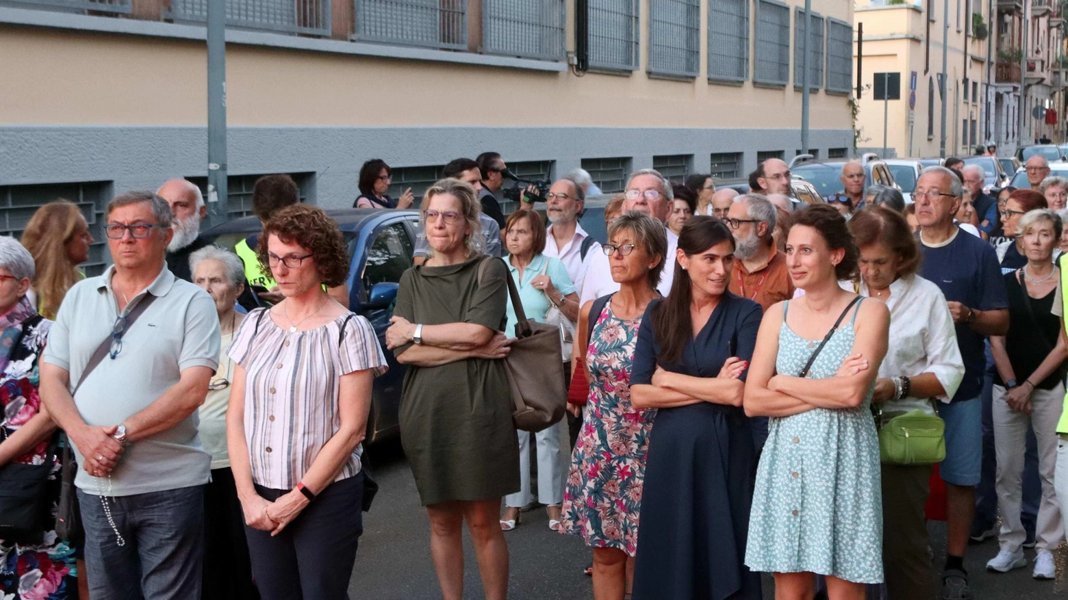 "Milano cammina per la Pace: "Dona nobis Pacem"".
"Milano cammina per la Pace: "Dona nobis Pacem"".