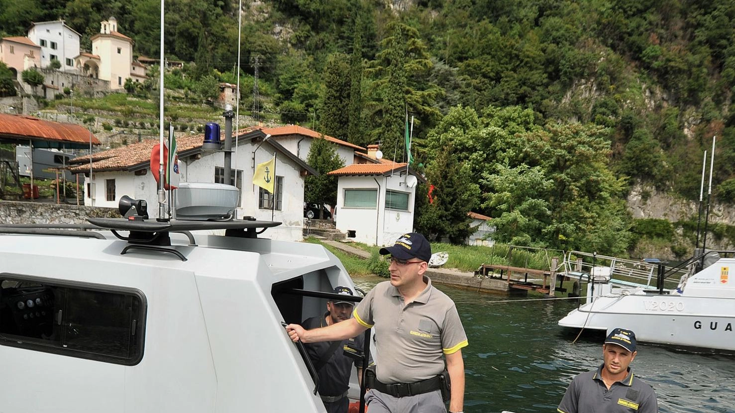 

Multe sui laghi Lario e Como: quasi la metà delle sanzioni