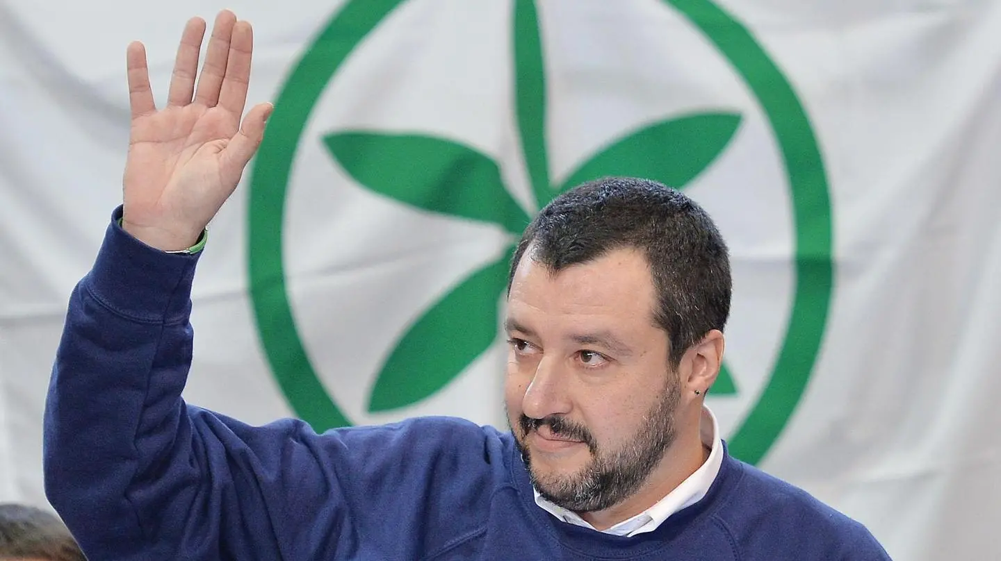 Salvini multato: "Autovelox-truffa, non pago. E i cittadini si ribellino"
