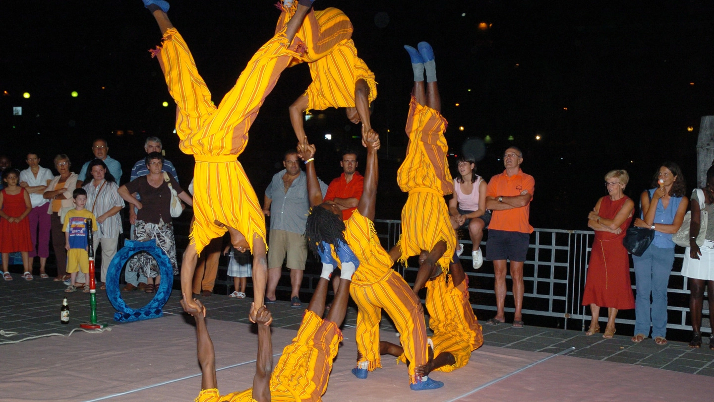 Uno spettacolo del Busker Festival