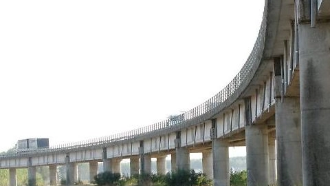 Ponte sul Po tra Boretto e Viadana
