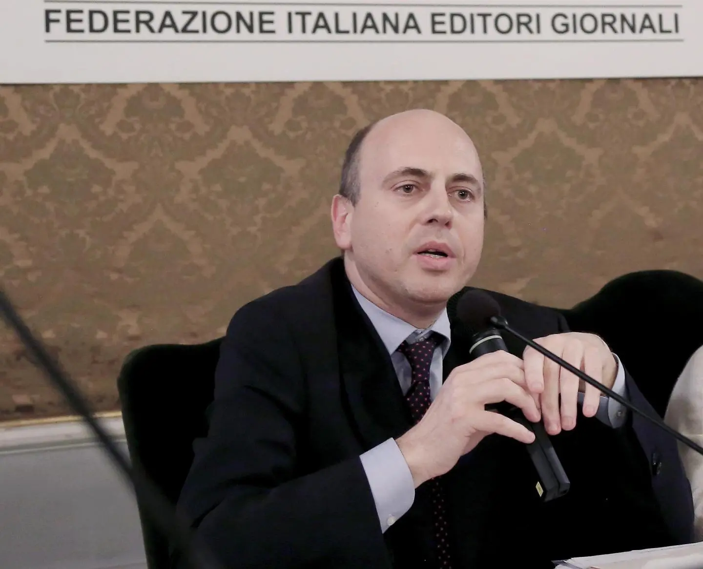 L'intervista a Razzante: "È necessario un patto tra editori e giornalisti a difesa della qualità"