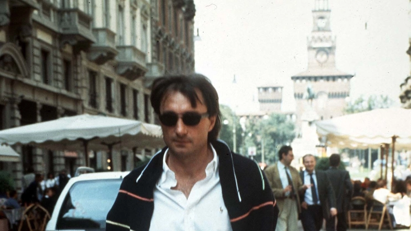 Felice Maniero in una foto d’archivio mentre passeggia per Milano