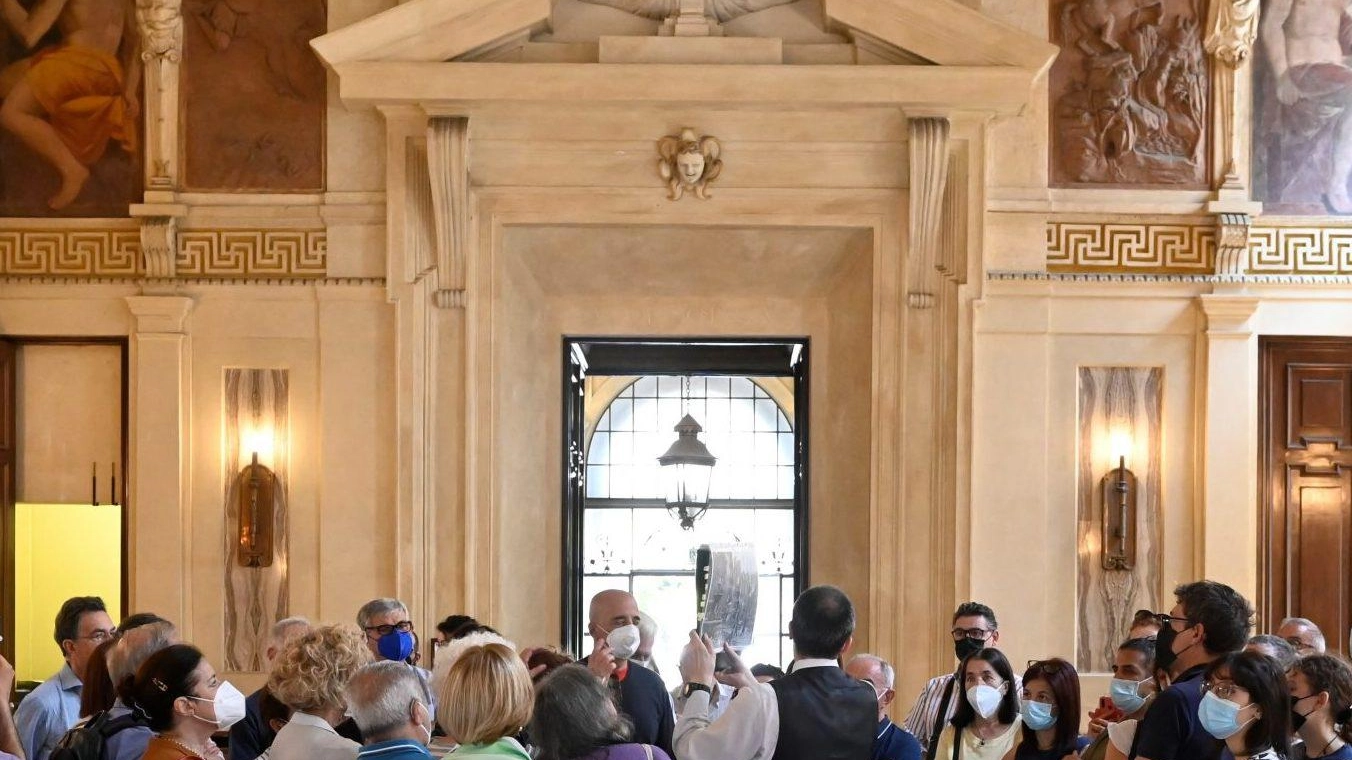 Palazzo Marino  aperto a tutti  Doppio concerto