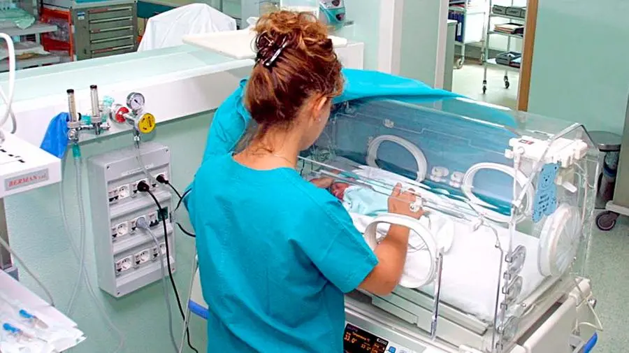 Coronavirus, Policlinico di Milano: "Non si trasmette in gravidanza"