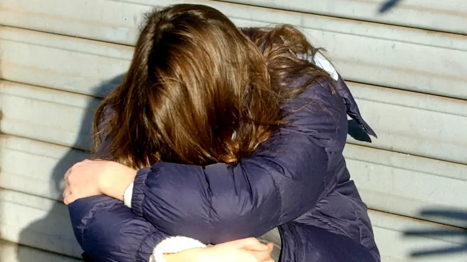 Molestie su una ragazzina Molestie su una ragazzina