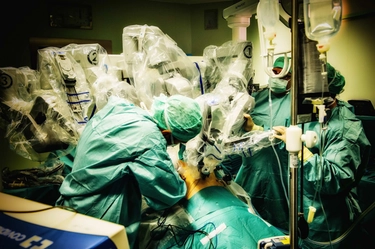 A Bergamo triplo trapianto di fegato, pancreas e intestino su bimbo di 6 anni: il piccolo sta bene