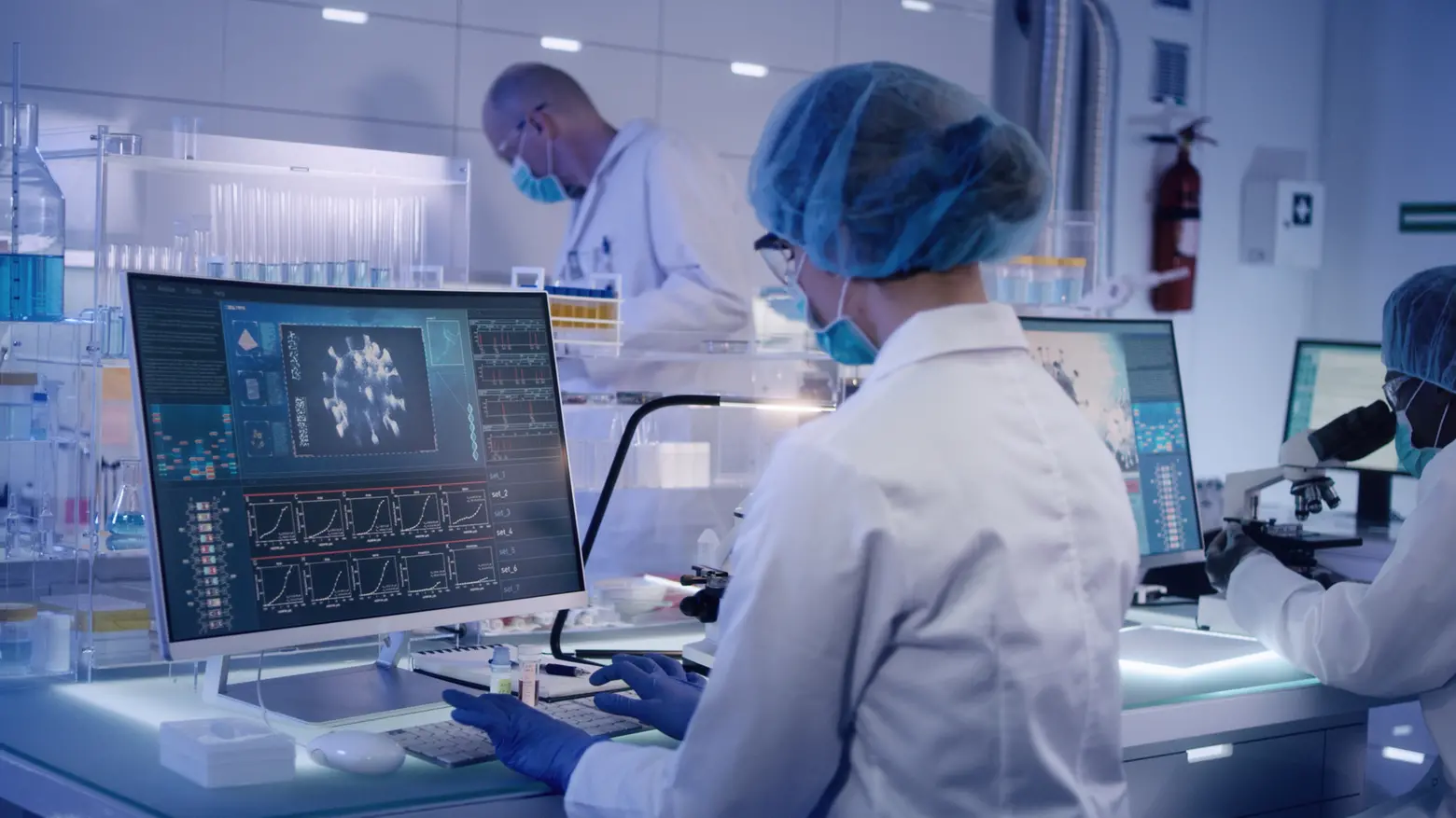 Un laboratorio di ricerca (Foto archivio)