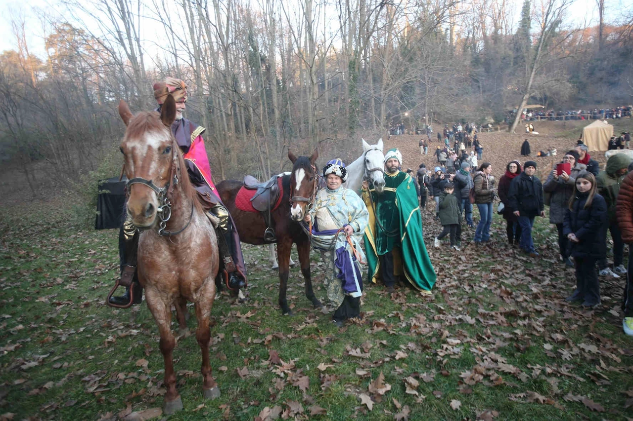 All'allestimento hanno partecipato 300 figuranti (Radaelli)