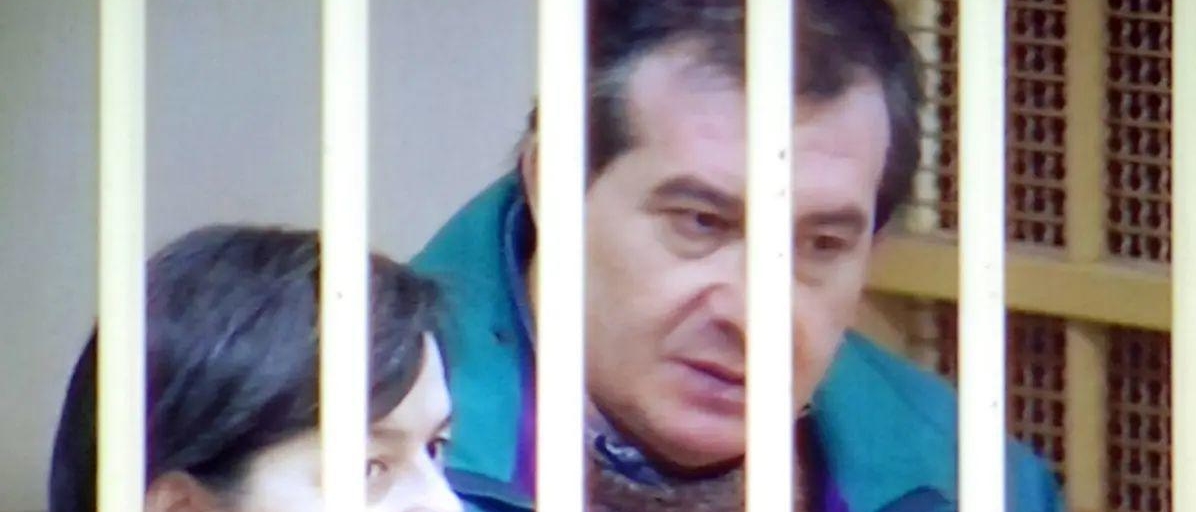 Massacre of Erba, the guardian of Rosa and Olindo asks for the sentence to be reviewed.  What happens now