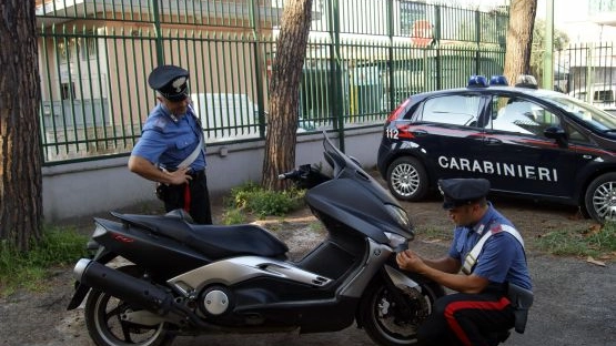 Lo scooter rubato ritrovato dai carabinieri