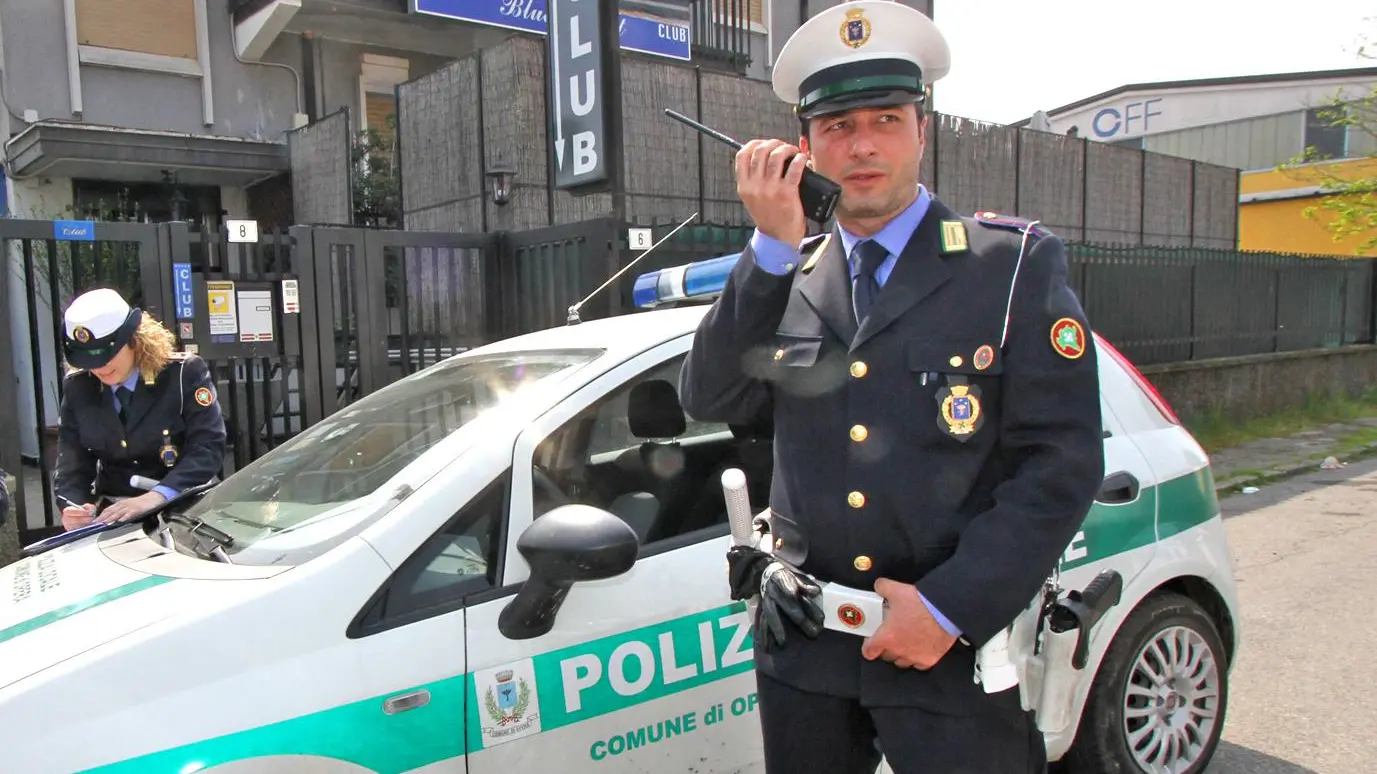 Furto e ricettazione Ricercato nella rete della Polizia locale Furto e ricettazione Ricercato nella rete della Polizia locale