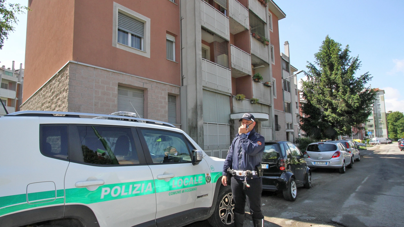 La Polizia Locale di Rozzano (repertorio) La Polizia Locale di Rozzano (repertorio)