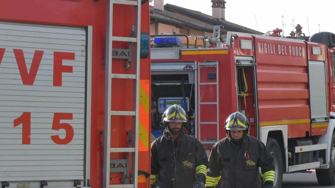 "Vigili del fuoco privi di mezzi, a rischio efficienza e sicurezza"