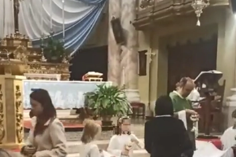 Le immagini che stanno facendo discutere (dal profilo Instagram di Silerenonpossum)