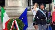 La battaglia di Biumo: deposta una corona Poi la sfilata in ricordo La battaglia di Biumo: deposta una corona Poi la sfilata in ricordo