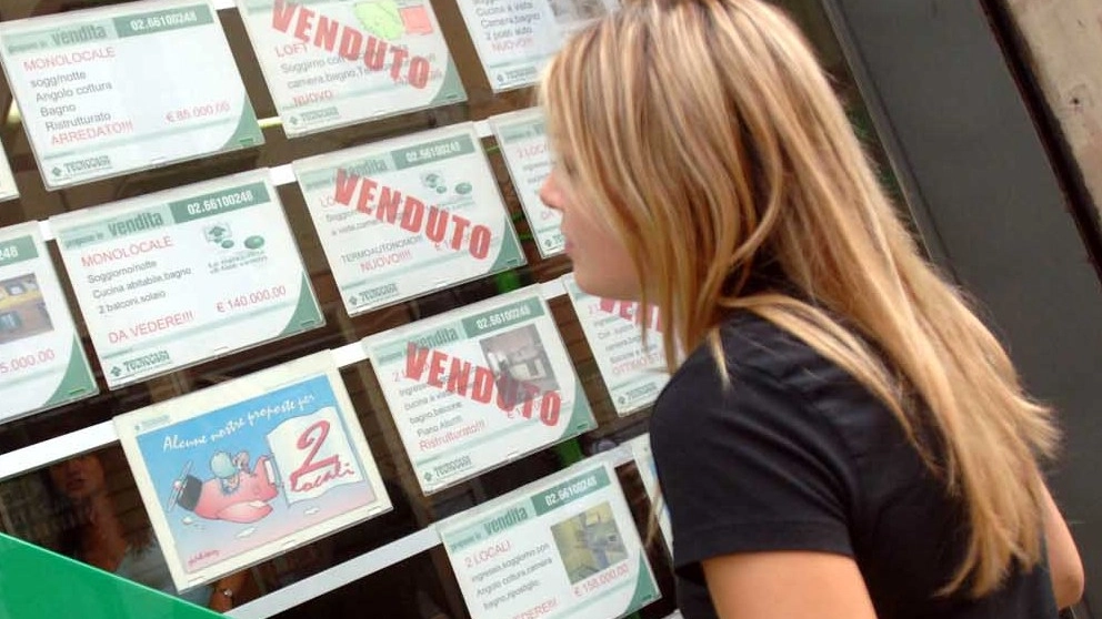 Quanti anni ci vogliono per acquistare casa a Milano? E in tutta la Lombardia? L’inchiesta