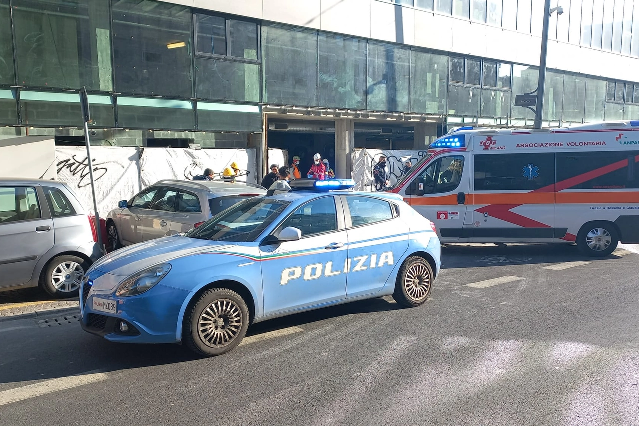 Soccorsi sul luogo dell'incidente