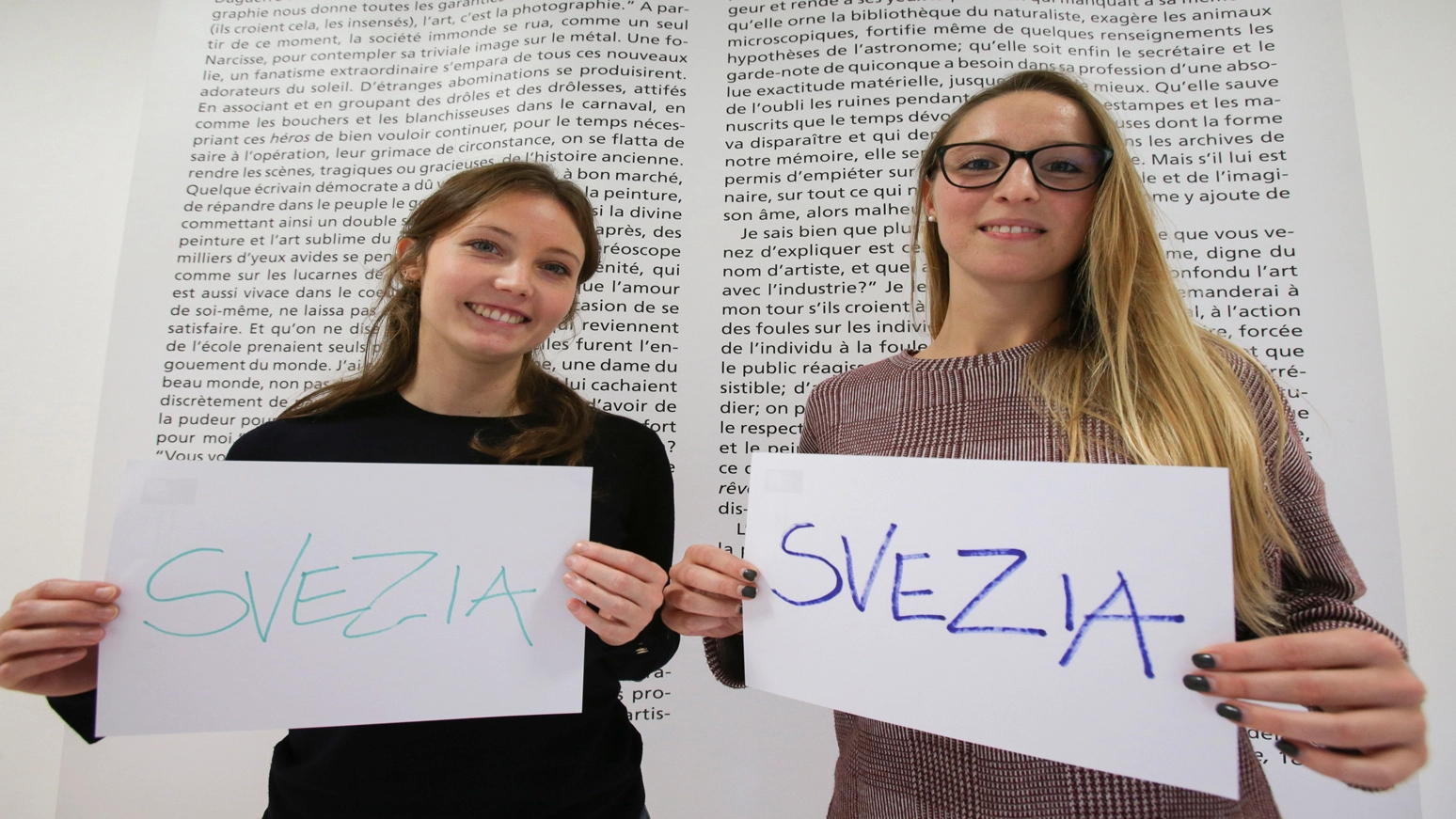 Due studentesse milanesi che hanno partecipato alla selezione per lavorare in Svezia