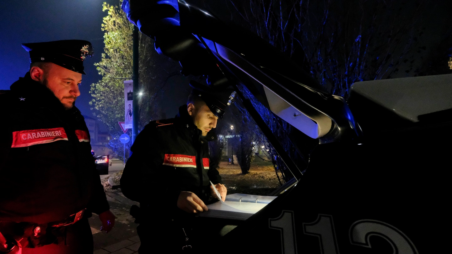 Il ragazzo di 23 anni è stato arrestato dai carabinieri del Radiomobile