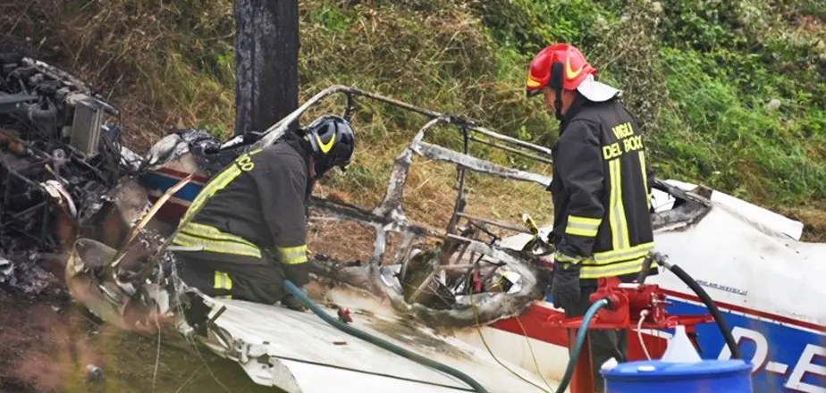Bergamo, aereo precipitato: morto anche il papà pilota