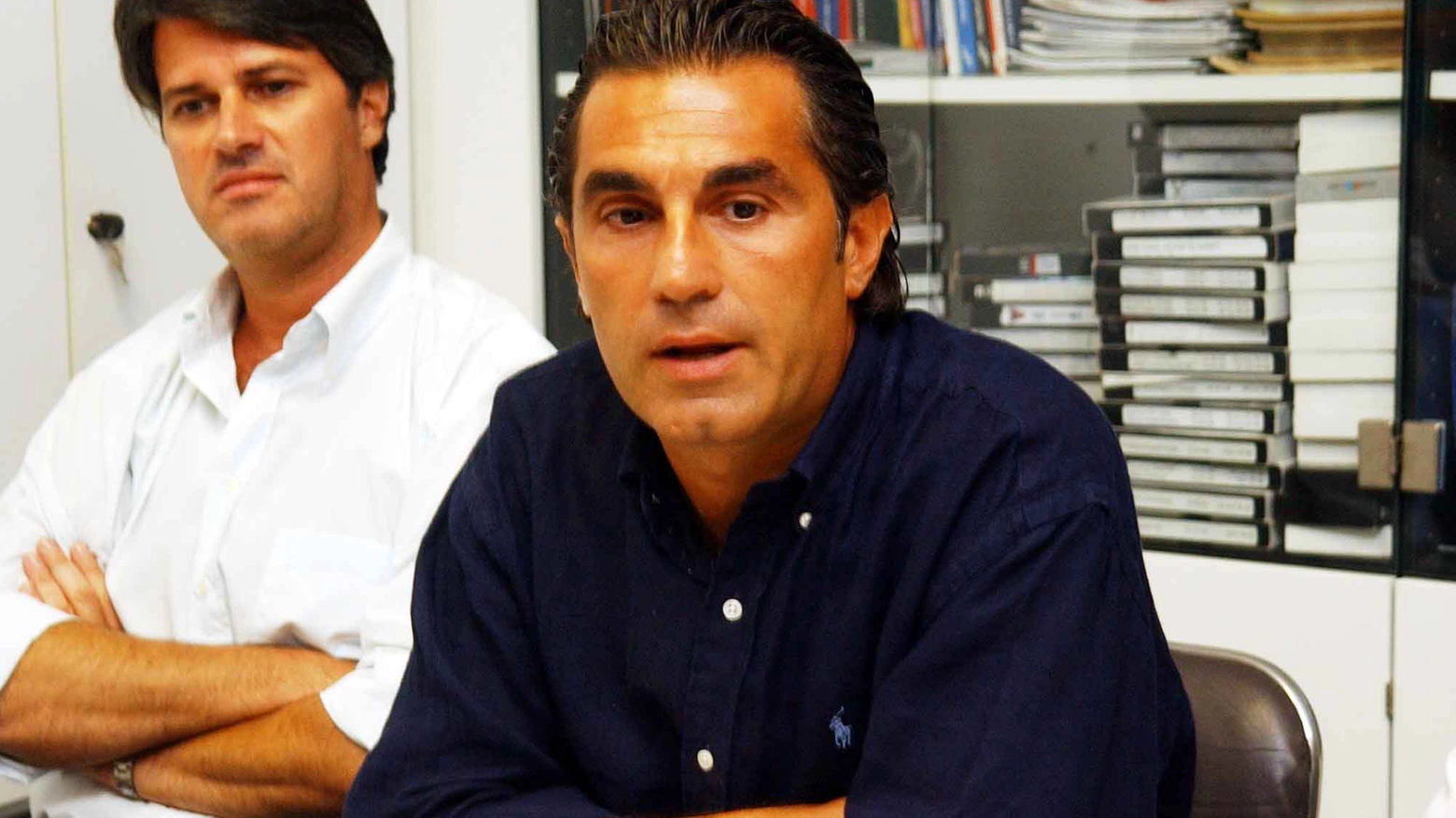 Giampiero Hruby (in camicia bianca) con Sergio Scariolo
