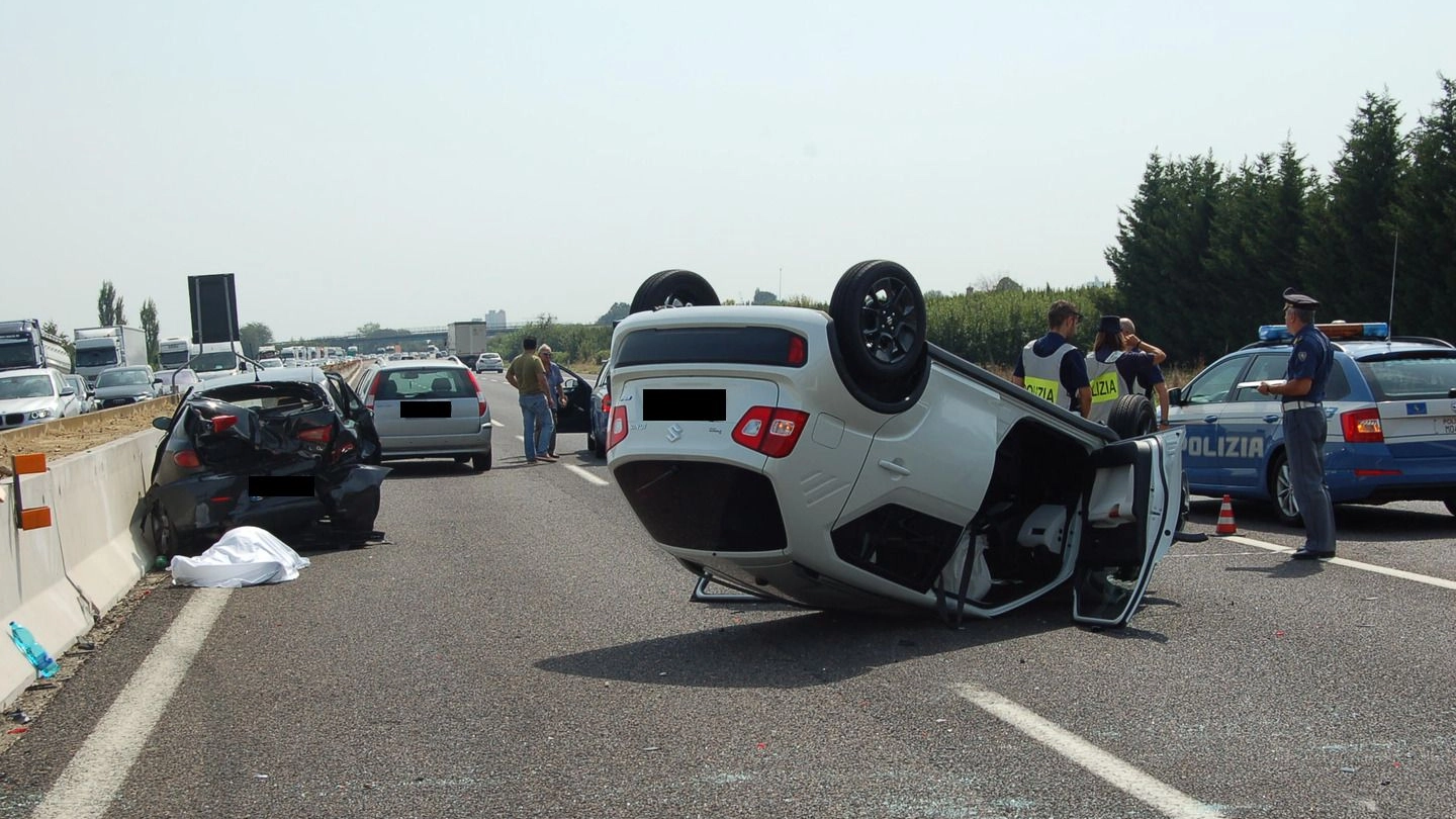 Le auto coinvolte nell'incidente in cui è morto Gianfranco Manoni