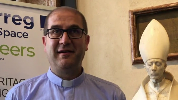 Don Andrea Straffi responsabile dell’ufficio dell’Arte Sacra della Diocesi di Como
