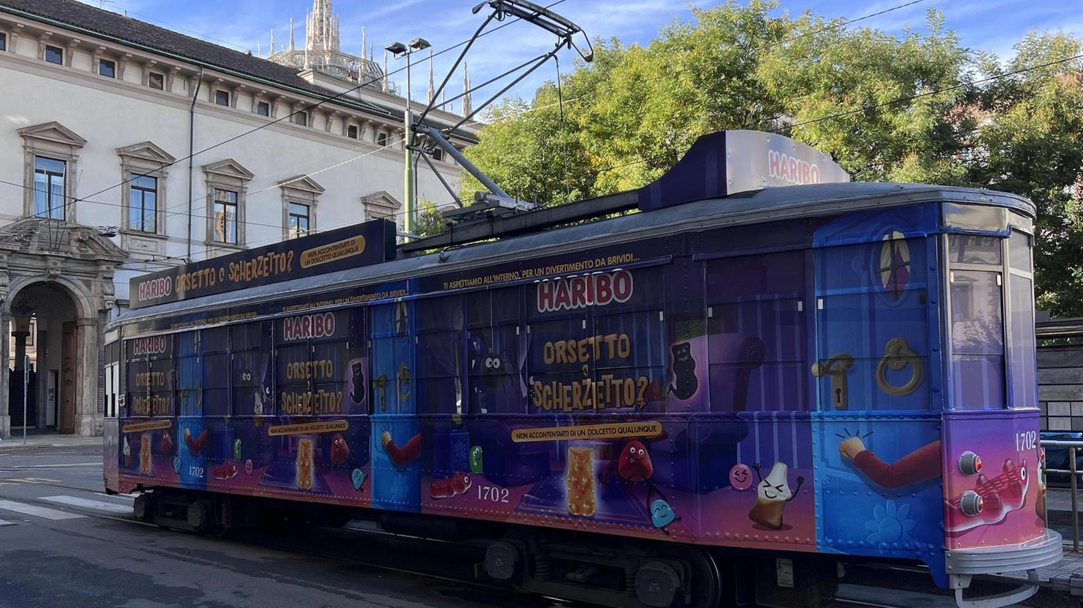 Sedici stabilimenti produttivi nel mondo, oltre settemila dipendenti. L’ad Marco Piantanida: "Noi da sempre sinonimo di gommosa". A Milano, sede dell’headquarter italiano, iniziative speciali per Halloween.