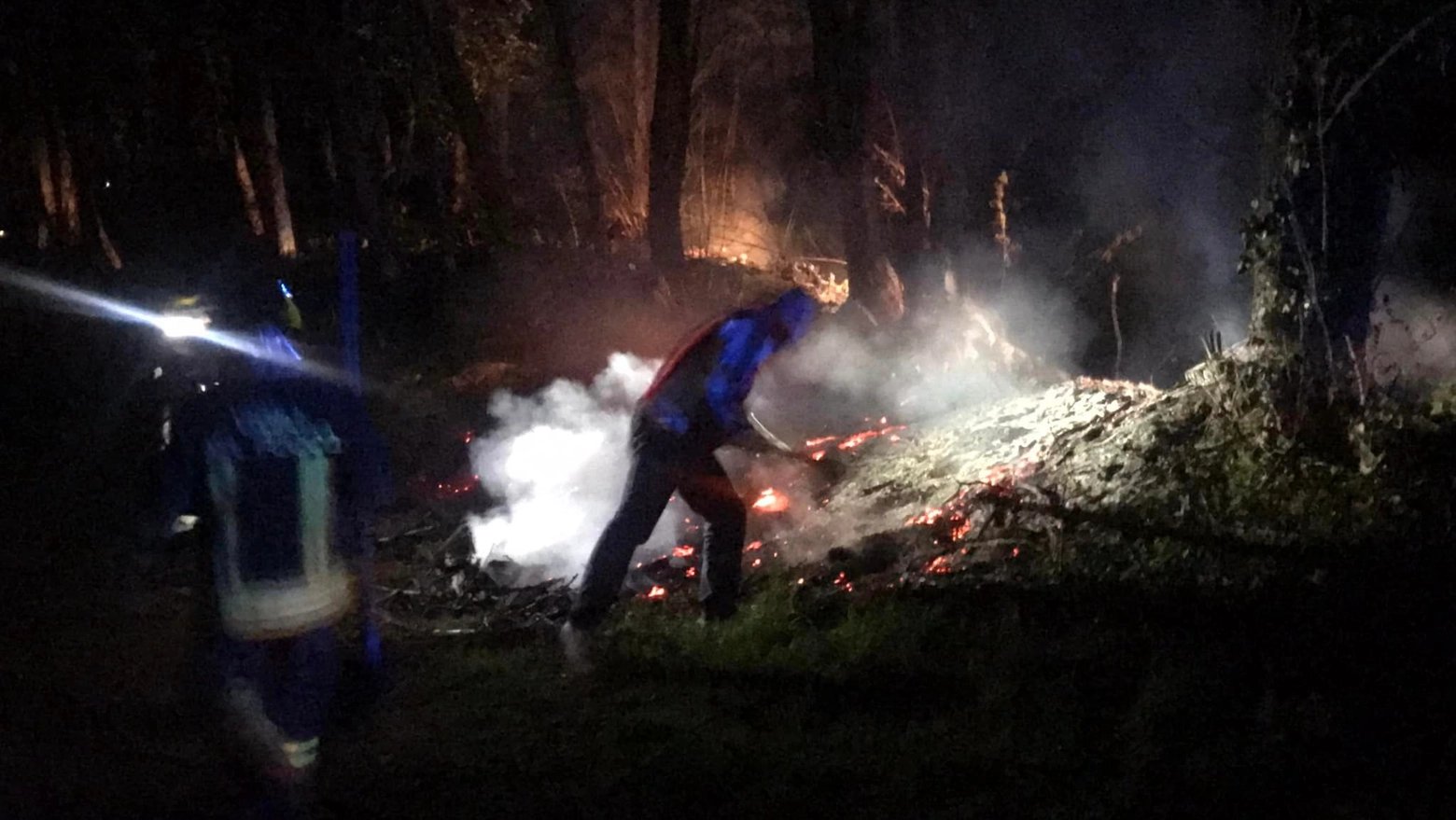 Le operazioni di spegnimento dei Vigili del fuoco Le operazioni di spegnimento dei Vigili del fuoco