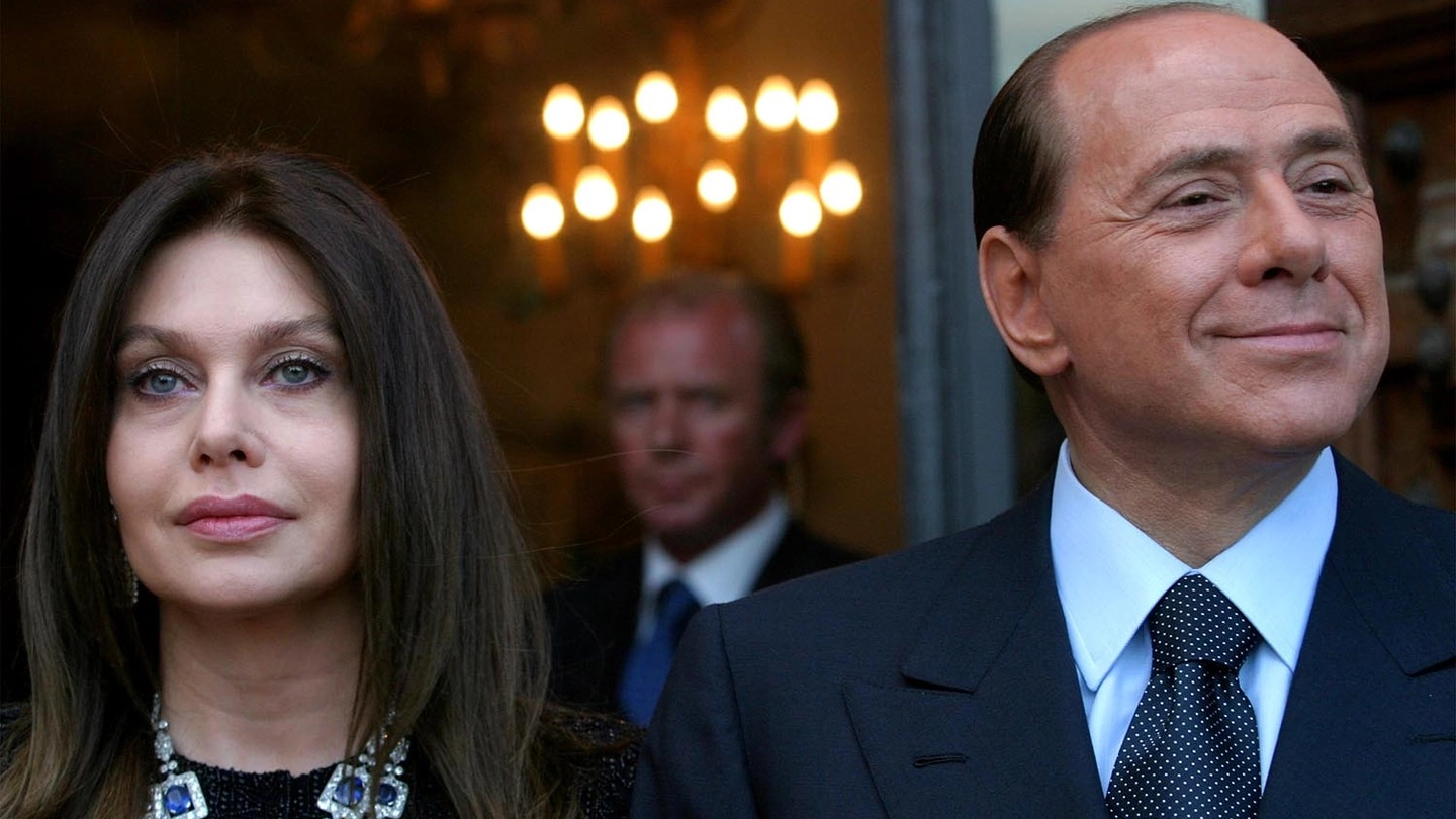 Veronica Lario e Silvio Berlusconi (LaPresse)