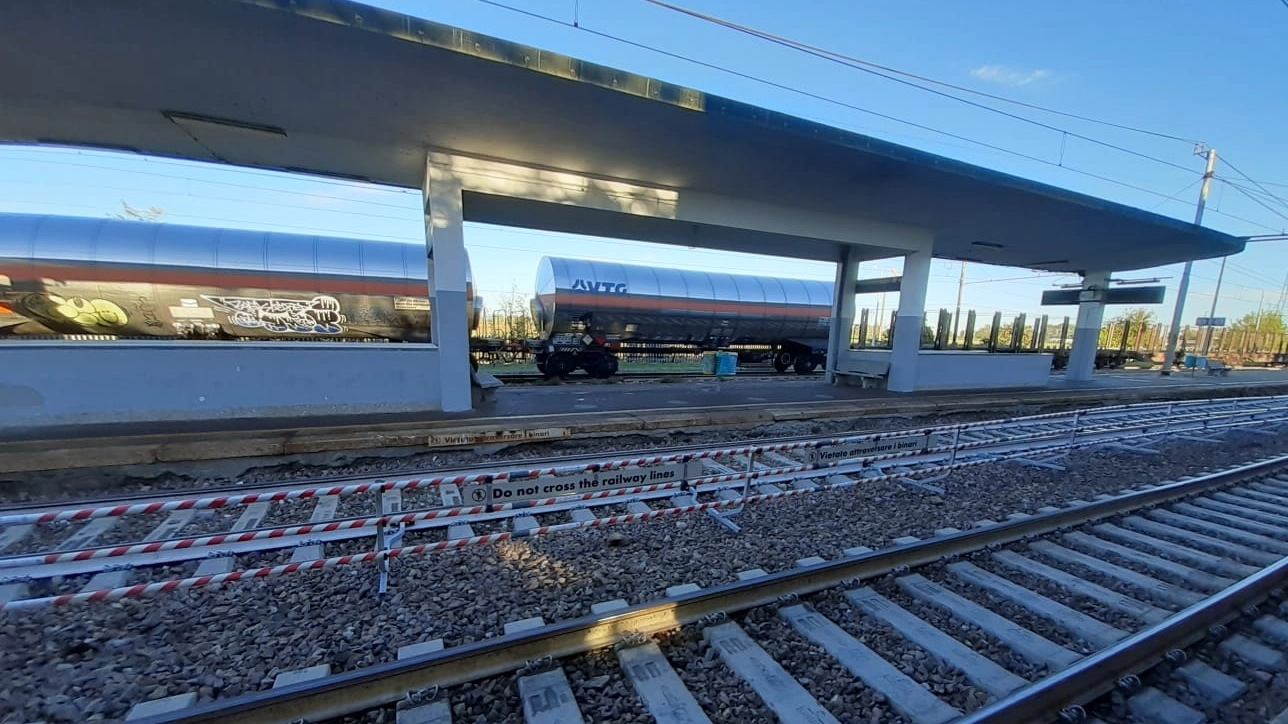 Le barriere in stazione a Casalpusterlengo Le barriere in stazione a Casalpusterlengo