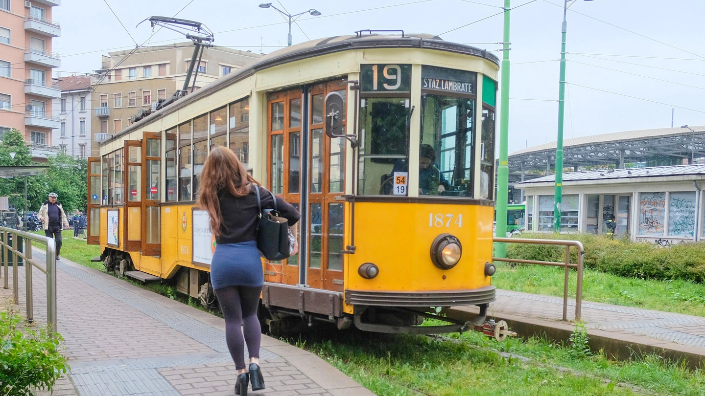 Il tram della linea 19 