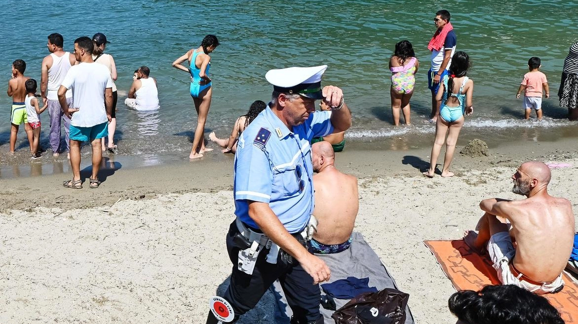 Incidenti fatali davanti alla città Multati cento aspiranti bagnanti Incidenti fatali davanti alla città Multati cento aspiranti bagnanti