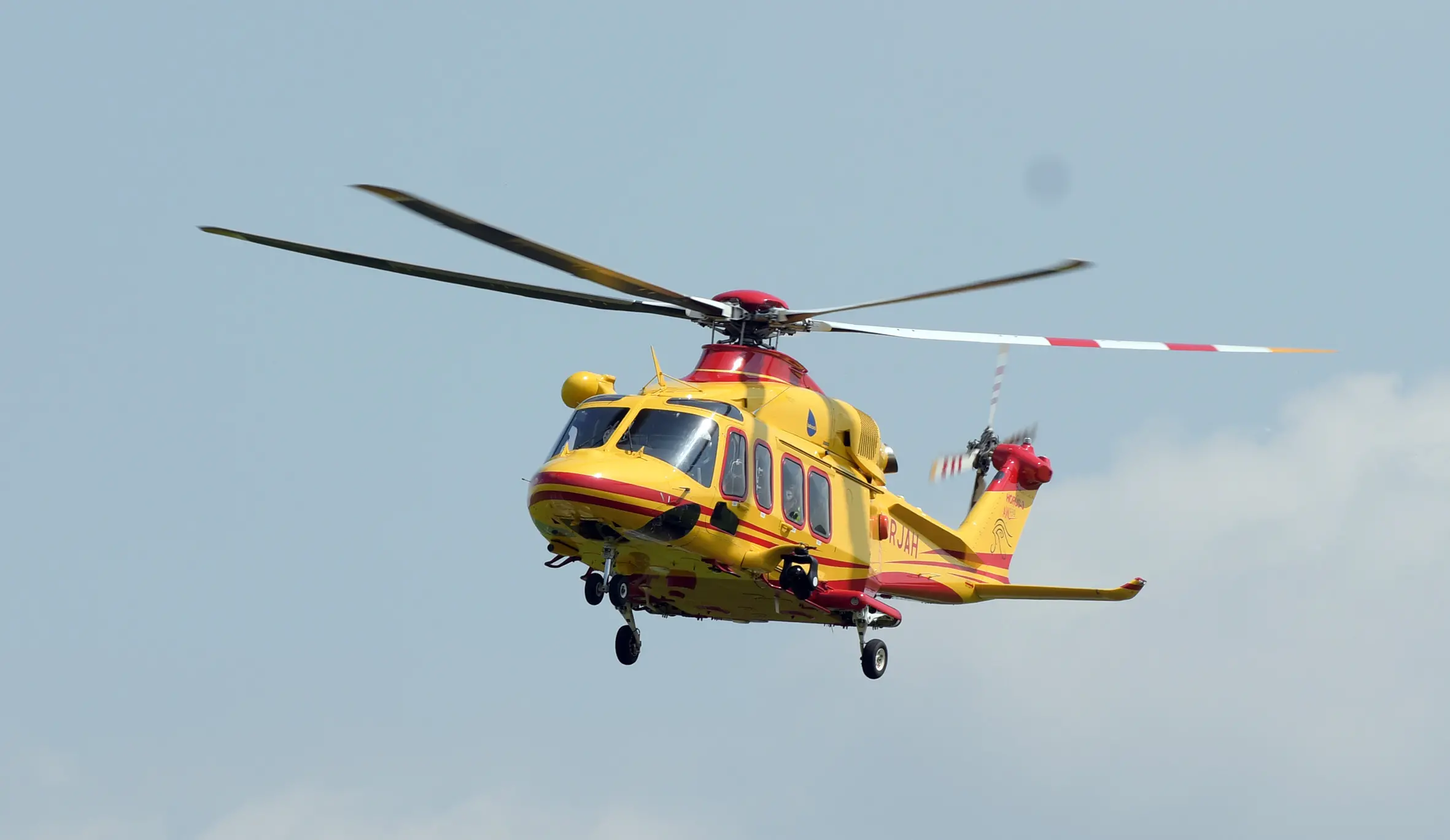 Incidente sul lavoro Castiglione delle Stiviere, cade da un ponteggio in fabbrica: è grave