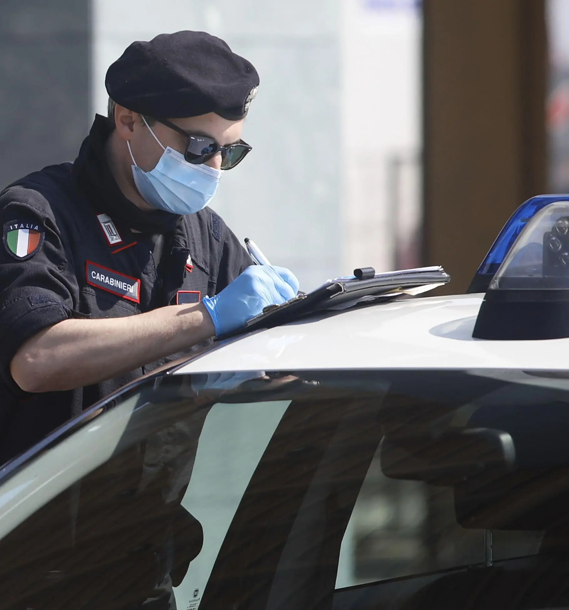 Spacciatore in fuga Inseguito e arrestato