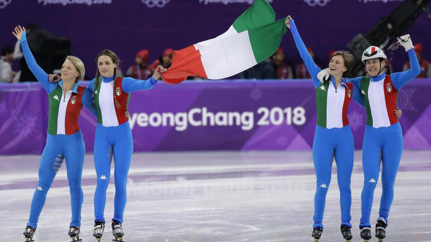 L'Italia festeggia la medaglia d'argento