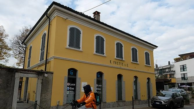 Tetto nuovo per la casa dei volontari Tetto nuovo per la casa dei volontari