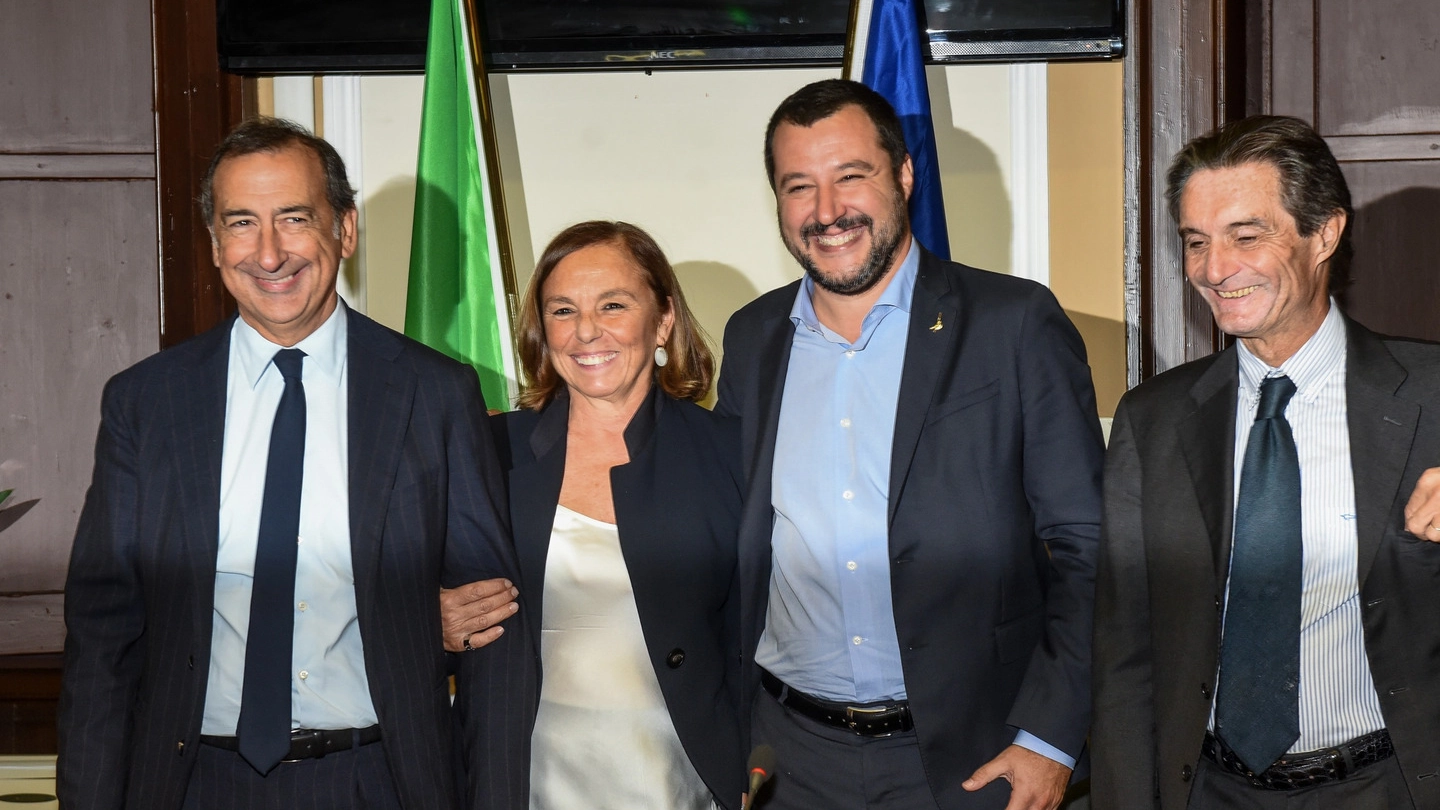 Da sinistra il sindaco Giuseppe Sala, il prefetto Luciana Lamorgese, il ministro Matteo Salvini e il governatore Attilio Fontana