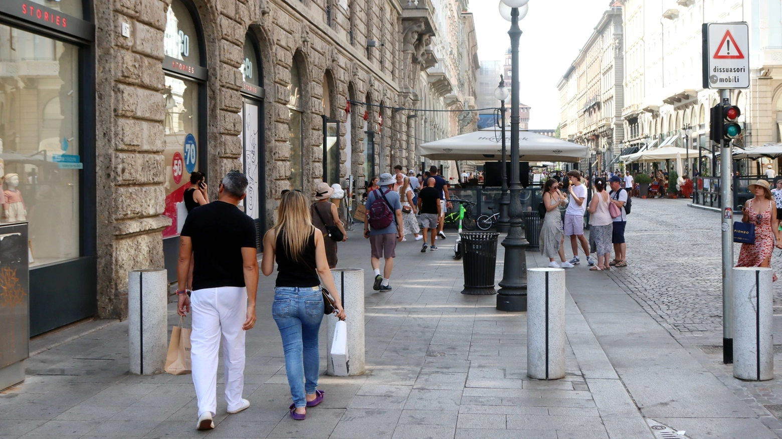 Via Dante a Milano Via Dante a Milano