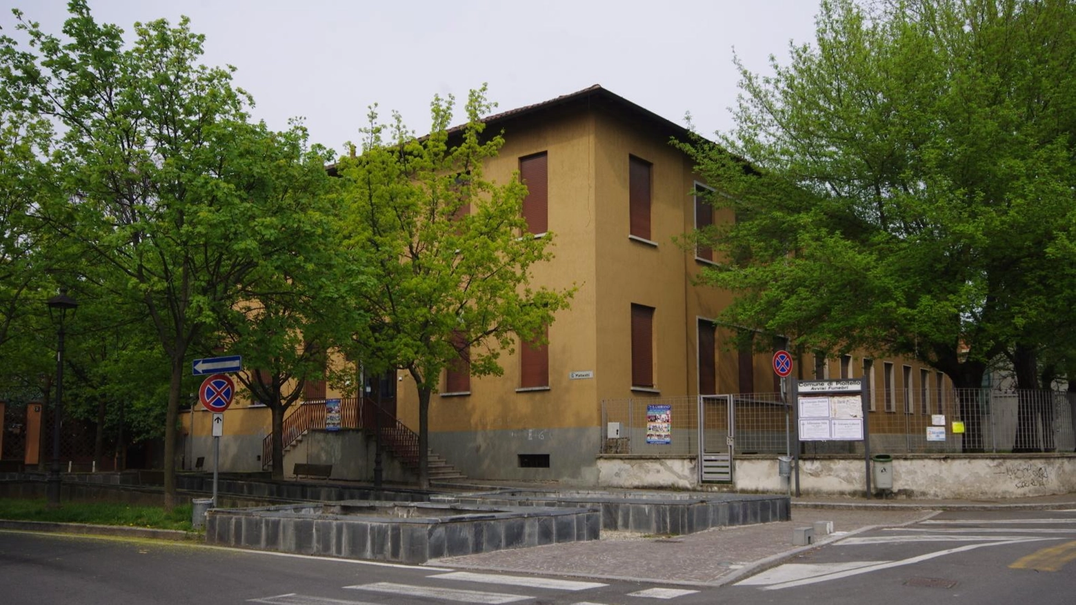 La rinascita dell’ex scuola di Limito 500mila euro in più dal Comune: il polo ospiterà attività no-profit