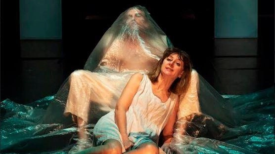 Lo spettro dell’inquietudine. Berardi, Ulisse fuori tempo: "Il mio colpo di fulmine al lido" Lo spettro dell’inquietudine. Berardi, Ulisse fuori tempo: "Il mio colpo di fulmine al lido"
