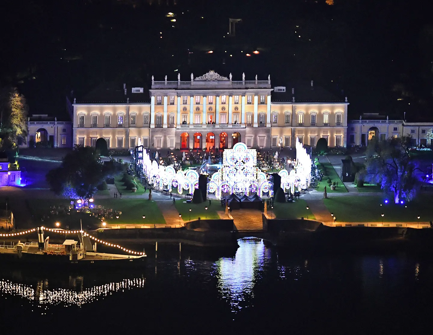 Como, un mese senza Villa Olmo e parco: affittati da un magnate per un milione